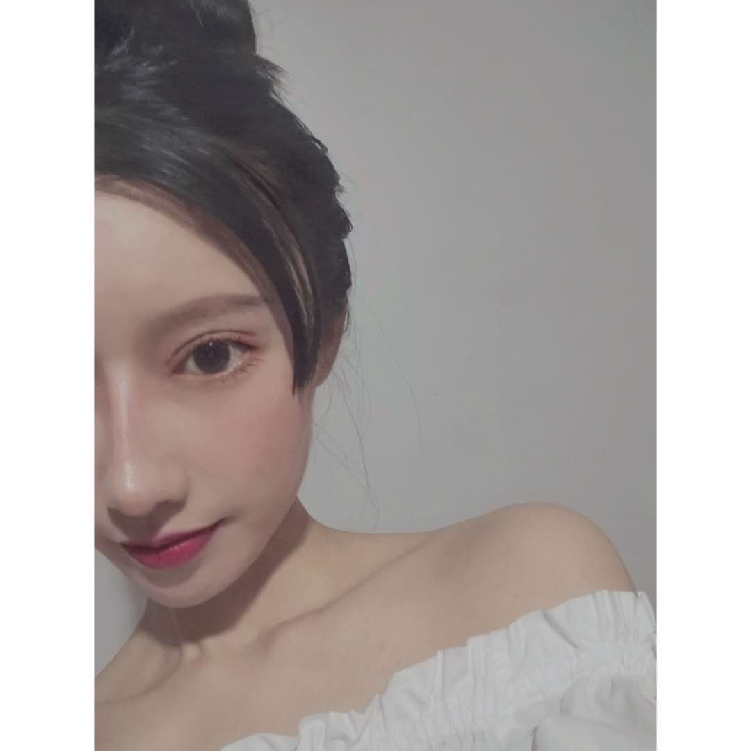 江浙沪地区甜美女孩等个大叔大哥哥 第1张