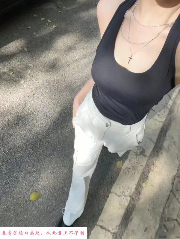 颜值大长腿大胸少妇 第2张