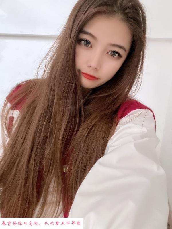 广州南站妹子 第2张