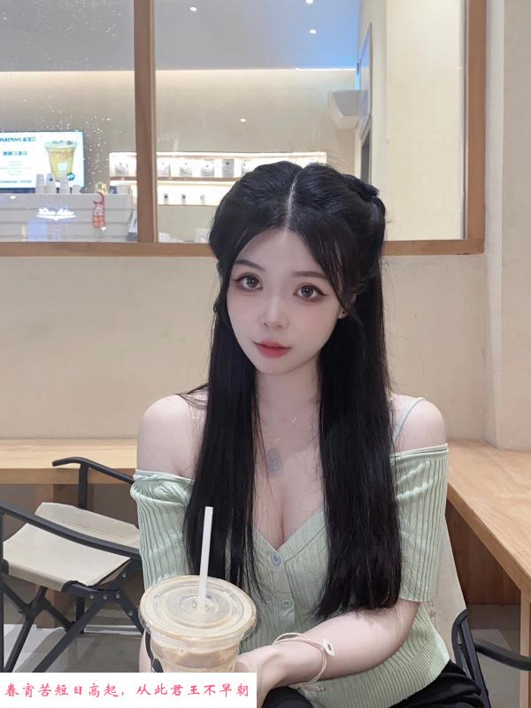 南山爆乳小骚女 第2张