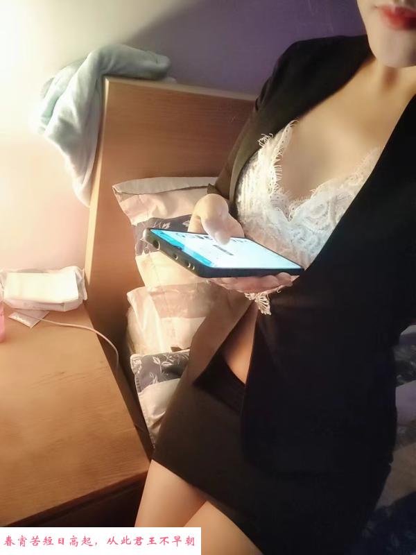 鼓楼恩恩 第3张