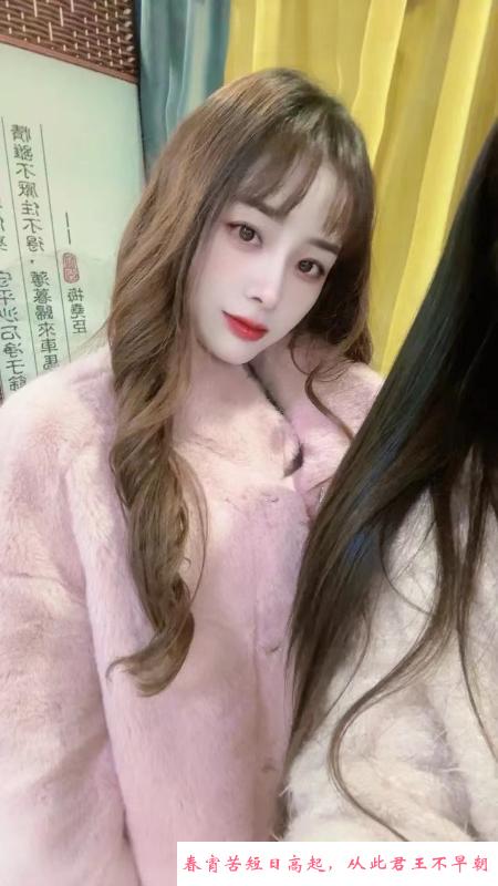 武汉琳琳美女 第1张