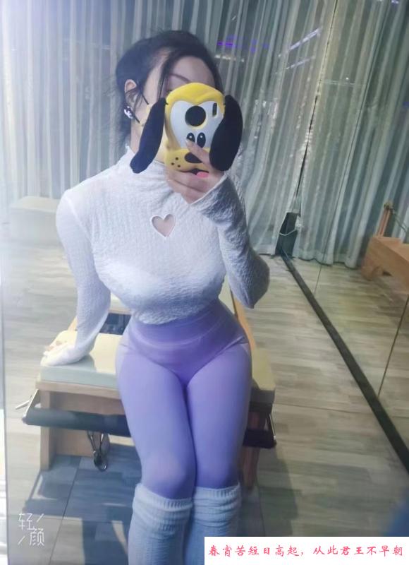 巨乳服务系小姐姐 第1张