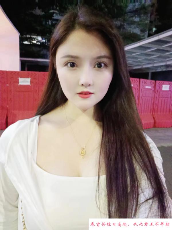 纯欲大胸李一桐 第1张