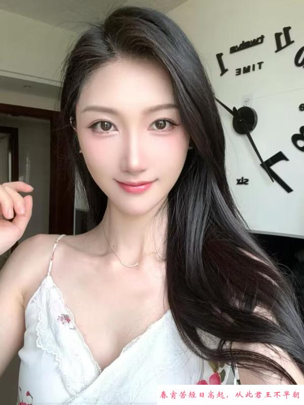 微整大胸翘臀少妇 第1张