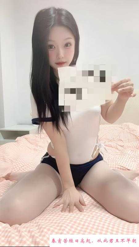 爱跳舞的美女小薇 第1张