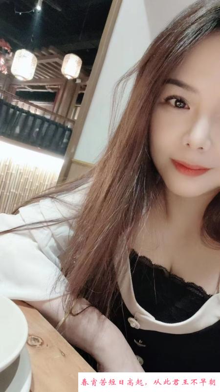 风情小少妇 第4张