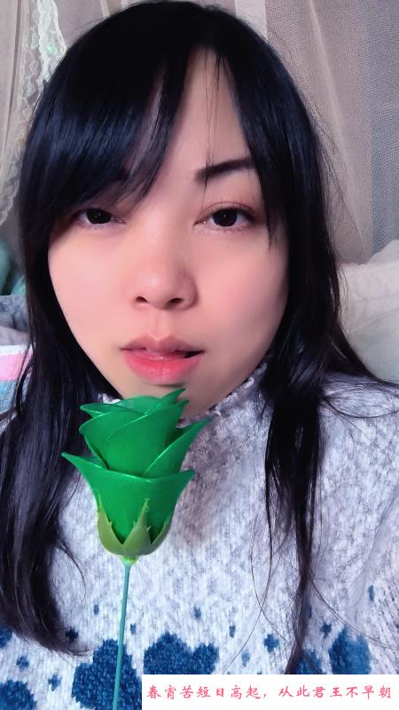 唇模大胸 第2张