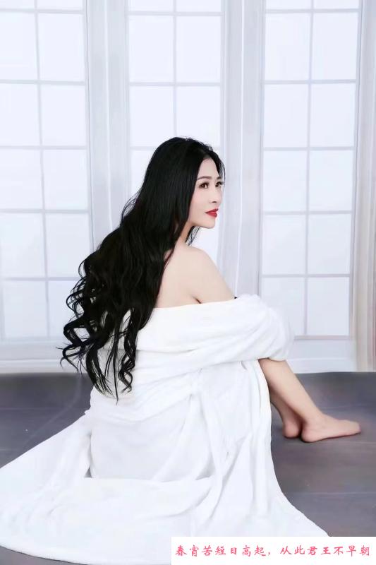 包夜轻熟少妇 第1张