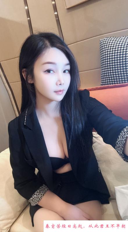 服务美女煕煕 第1张