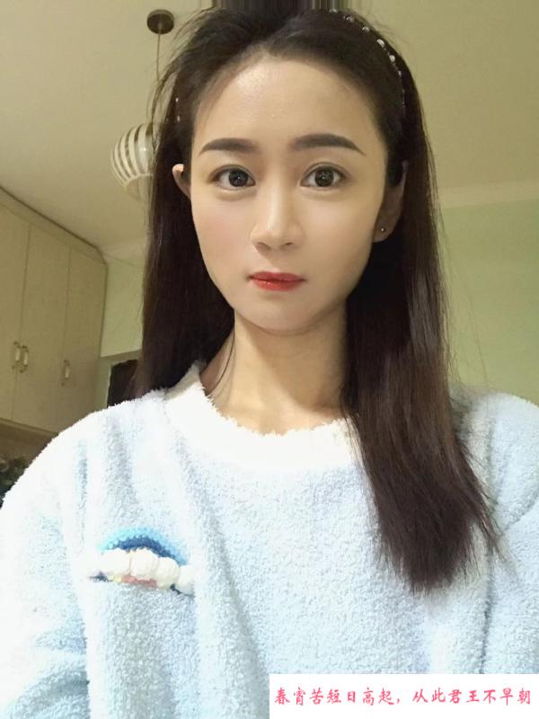 南坪美女 第2张