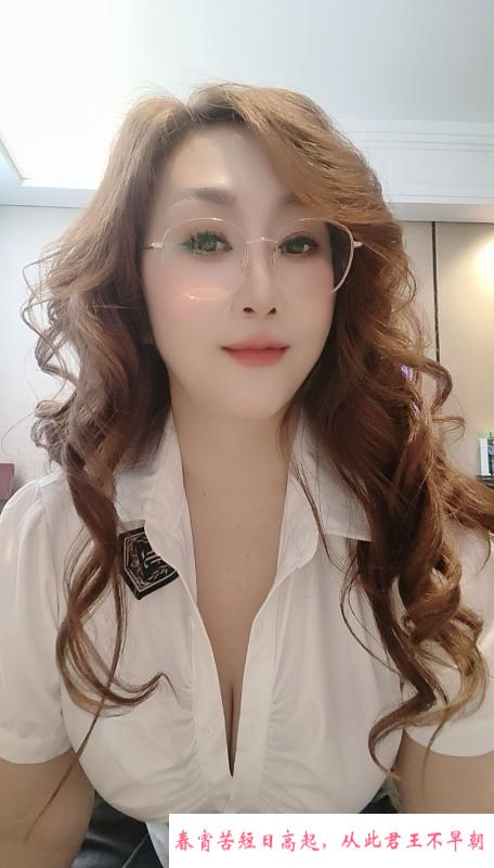 大尺度可三通居家熟女 第3张