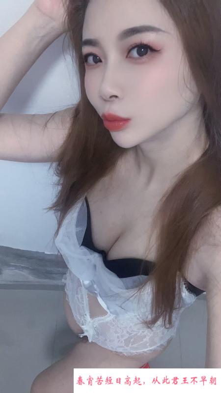 黄埔翘腚优优 第1张