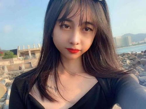 清新小美女玲玲 第2张