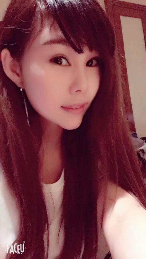 白云同和安安 第1张