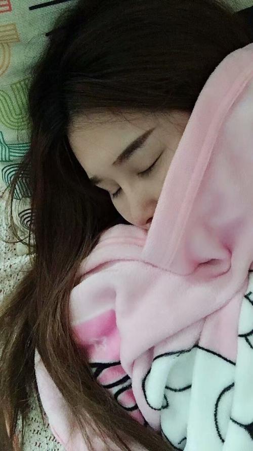 循礼门-小妮子 第1张
