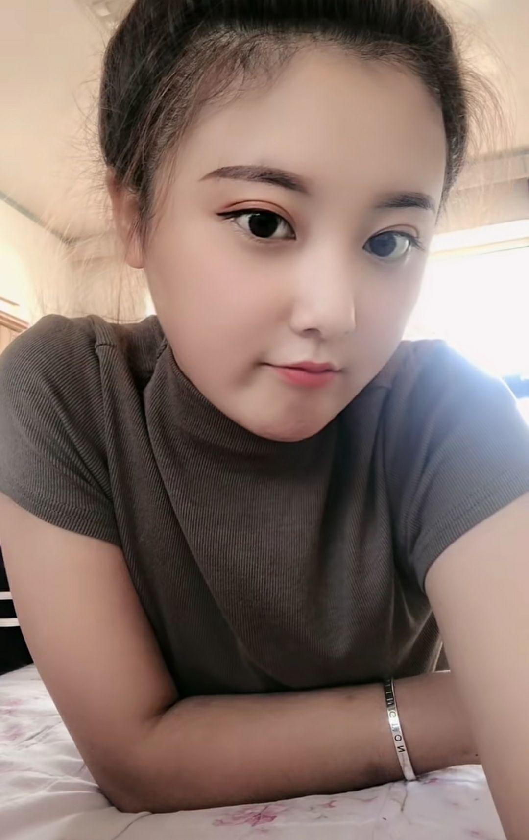 南京玄武区强烈推荐清纯妹妹纯素颜 第2张