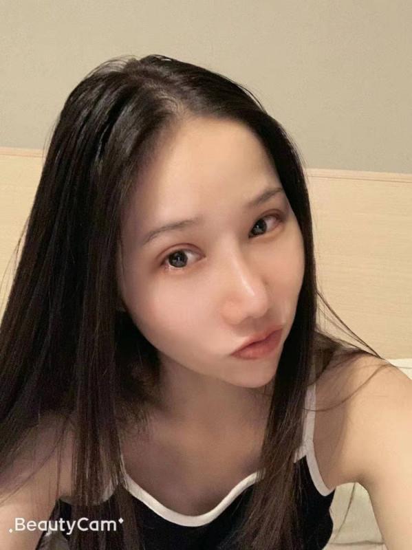 西站笑笑小姐姐 第1张