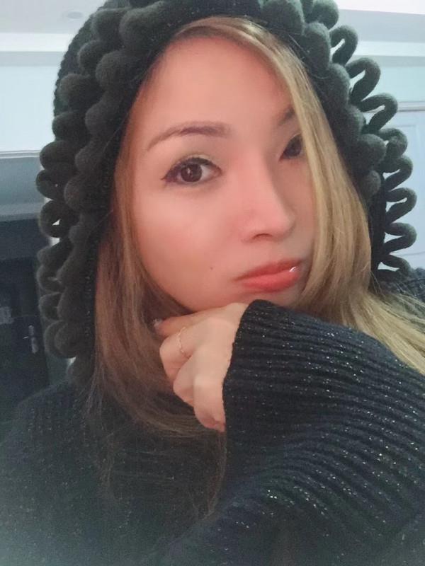 等了个把月的熟女萌萌 第2张