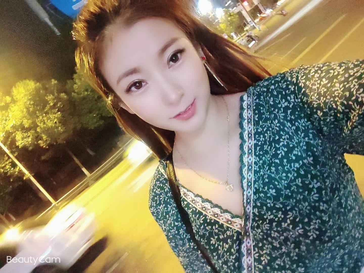 夏天妹妹 第1张