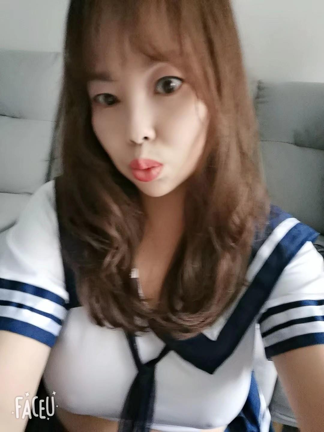 超级大胸女一枚 第1张