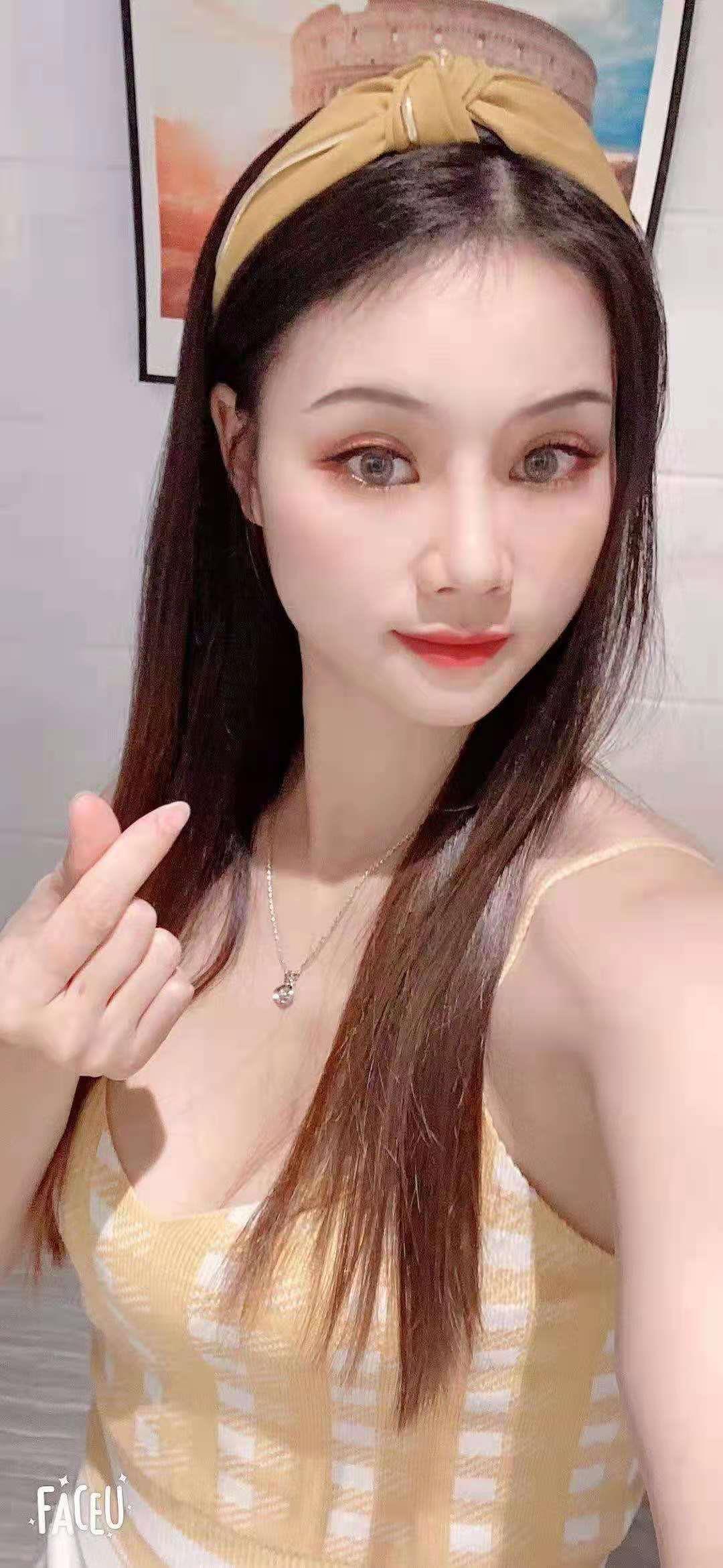 是个不错的小嫩妹 第2张