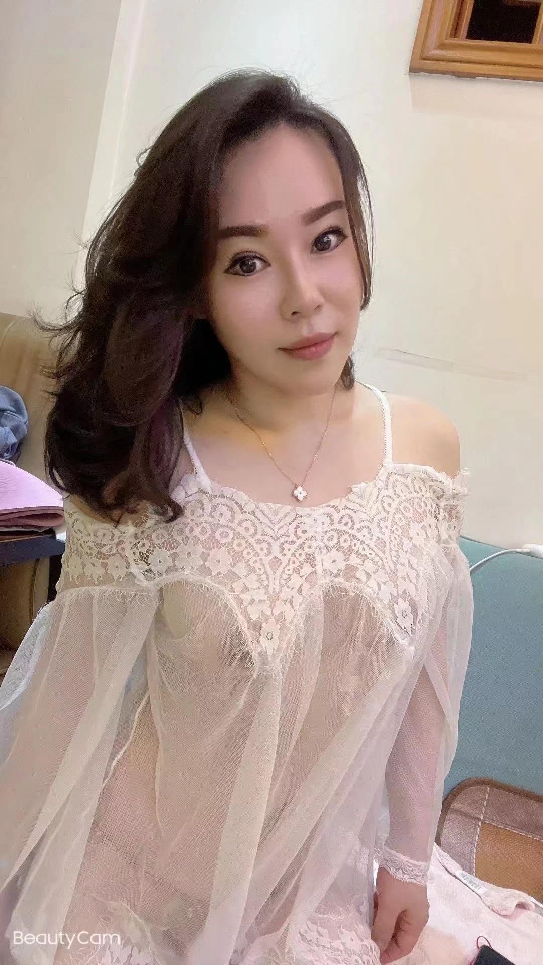 体验韵味少妇 第1张