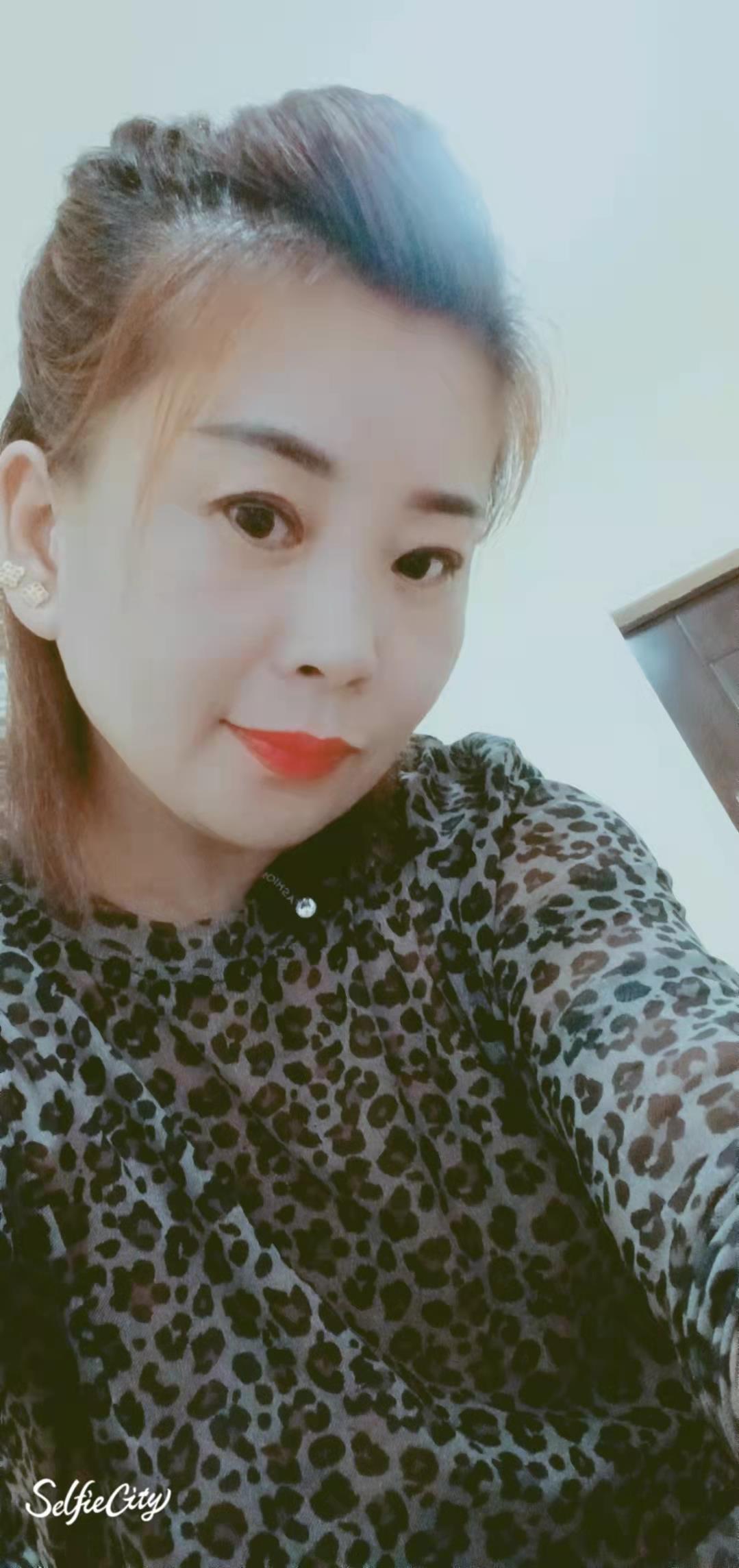 城阳红星美凯龙熟女 第1张
