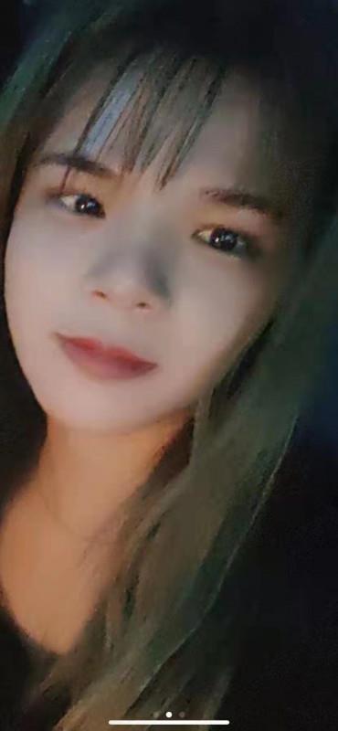龙华秀秀 第1张