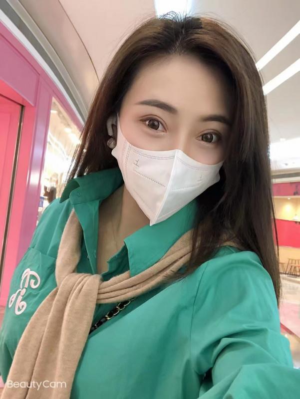 少妇西西 第1张