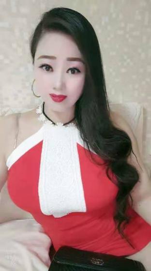 三通大奶女 第1张