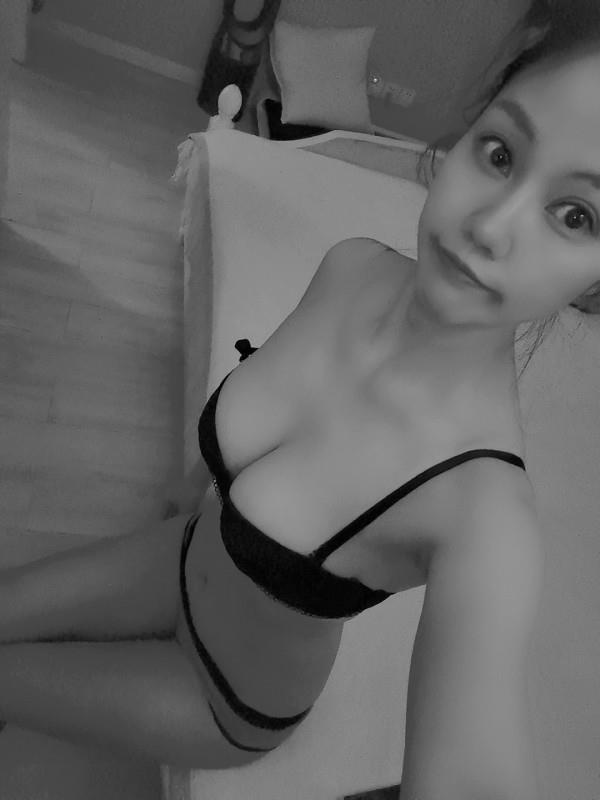 佛系猫妮 第1张