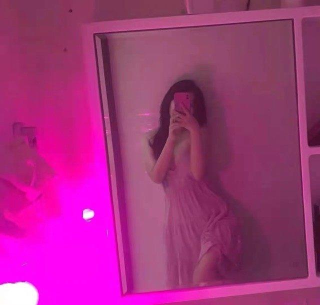 南山高颜值身材美女不可多得 第1张