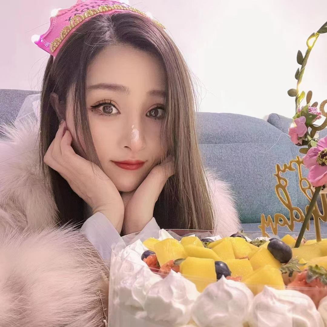 北三环南阳路附近颜值妹子 第1张