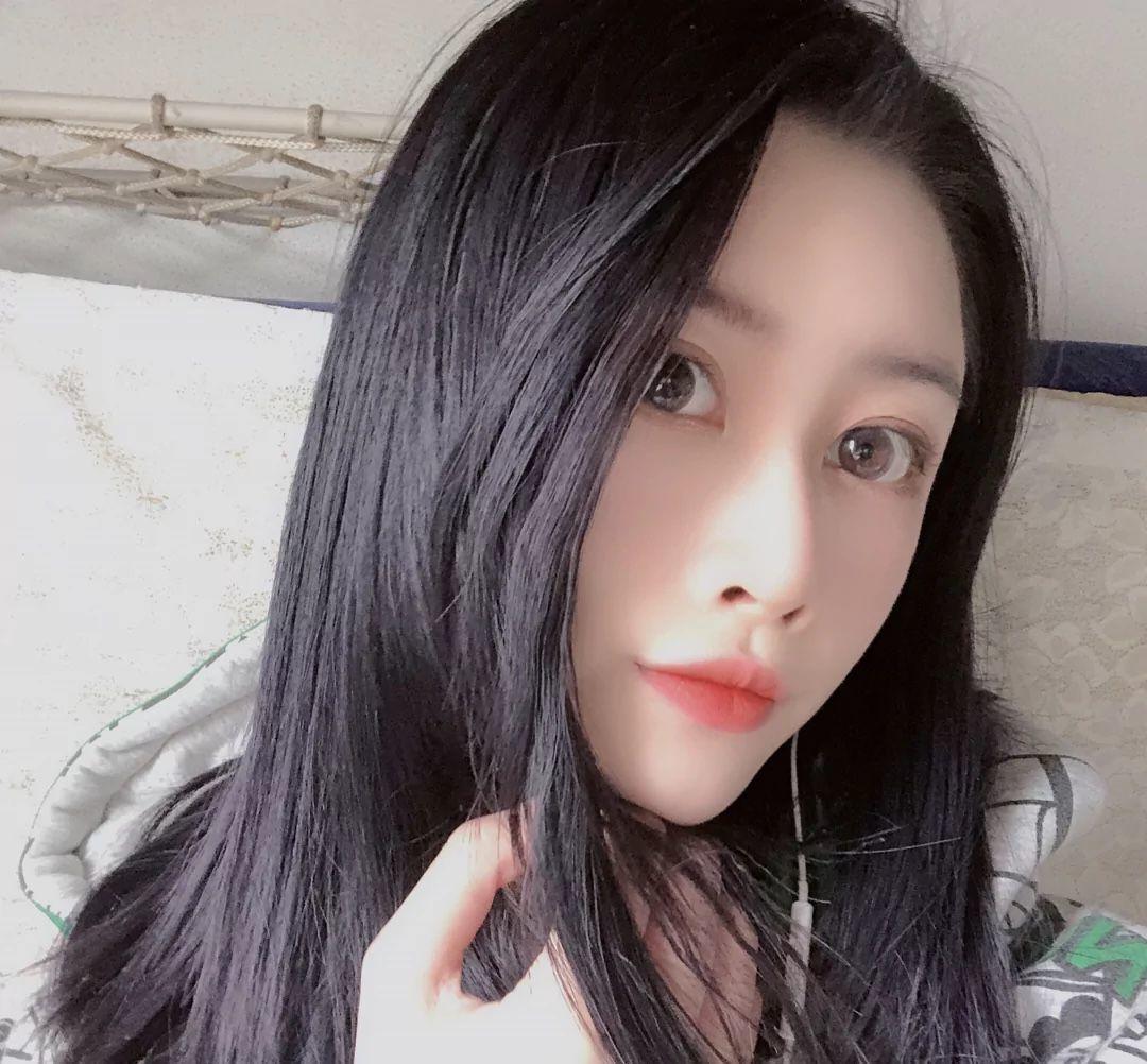 浦东找了个很会玩的妹子，跟那些快餐简直天壤之别 第1张