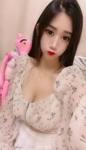 悦悦妹子，大胸沉甸甸的，胸推绝对给力 第1张